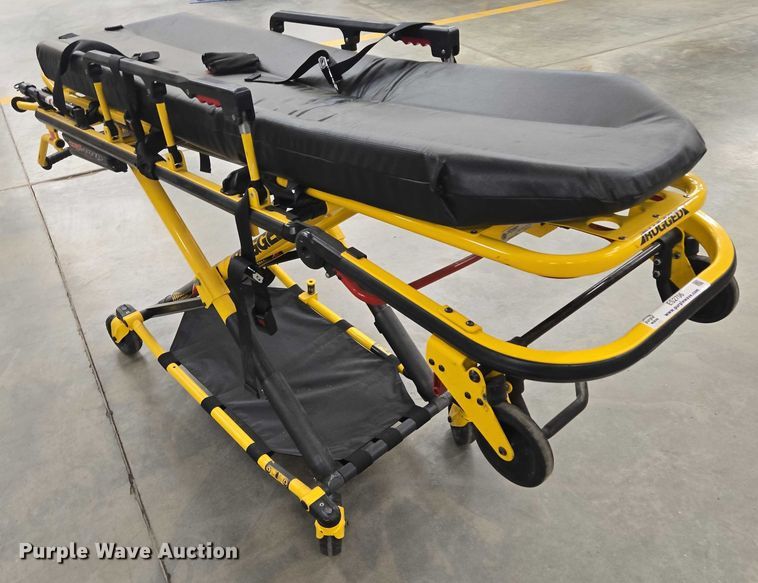 image for item ES2706 Stryker MX-Pro ambulance cot