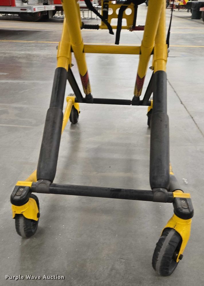 image for item ES2707 Stryker MX-Pro ambulance cot