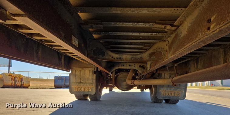 image for item ES2708 1996 International 3800 school bus