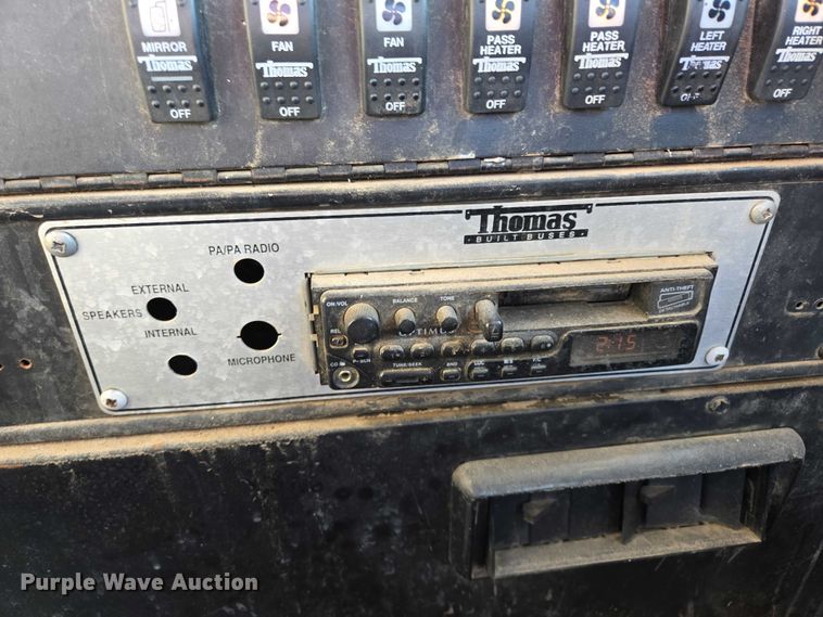 image for item ES2708 1996 International 3800 school bus