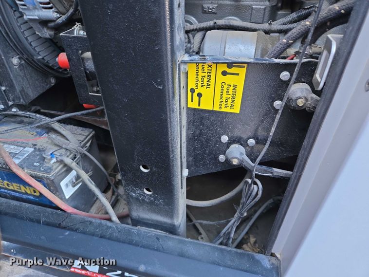 image for item ES2712 Pramac GRW25 generator