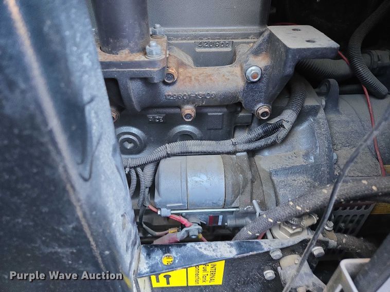 image for item ES2712 Pramac GRW25 generator