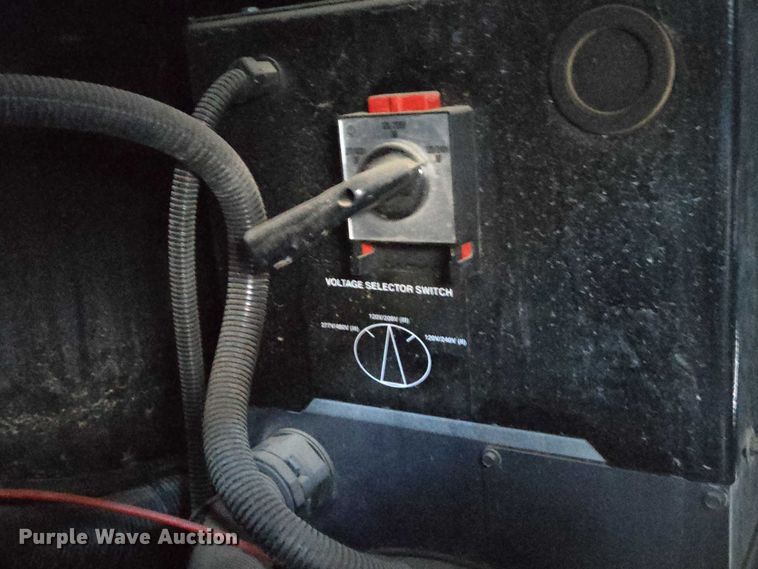 image for item ES2712 Pramac GRW25 generator