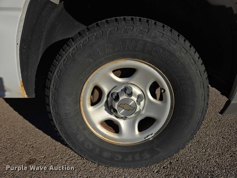 image for item ES2714 2005 Chevrolet Tahoe SUV