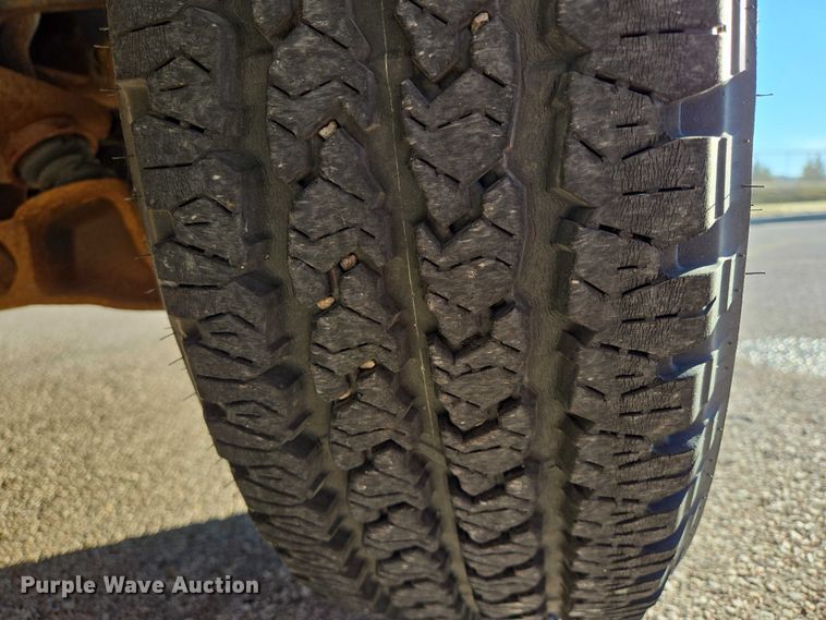 image for item ES2714 2005 Chevrolet Tahoe SUV