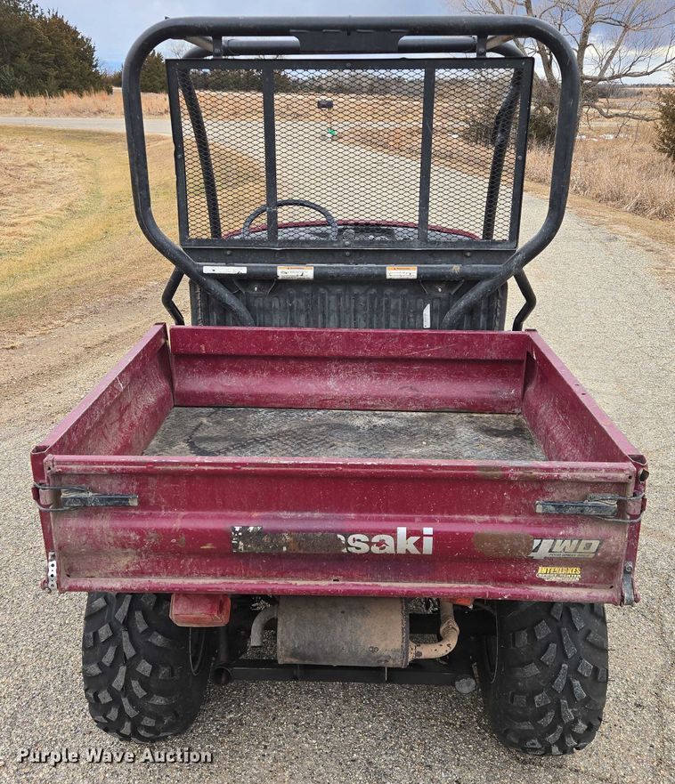 image for item ES2715 2013 Kawasaki Mule 610 utility vehicle