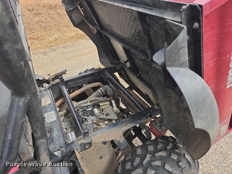 image for item ES2715 2013 Kawasaki Mule 610 utility vehicle