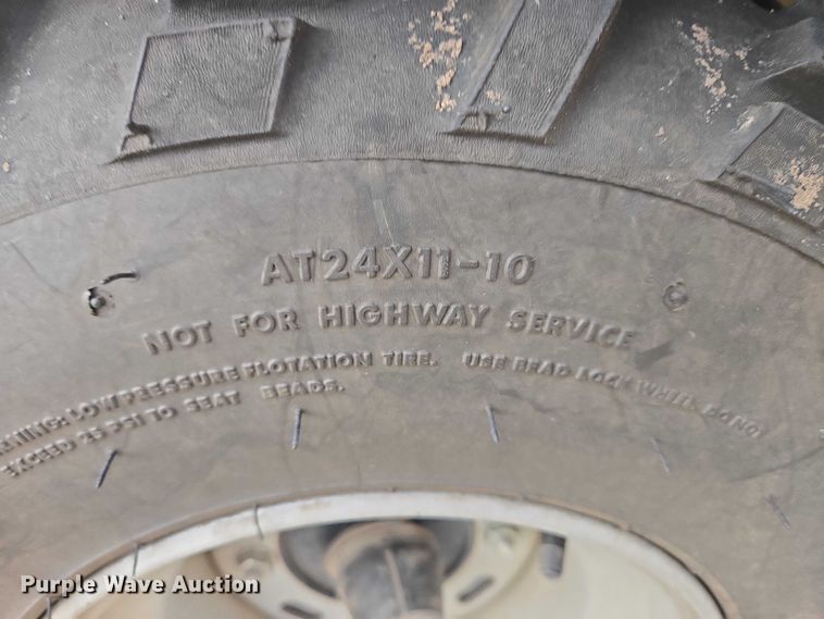 image for item ES2715 2013 Kawasaki Mule 610 utility vehicle