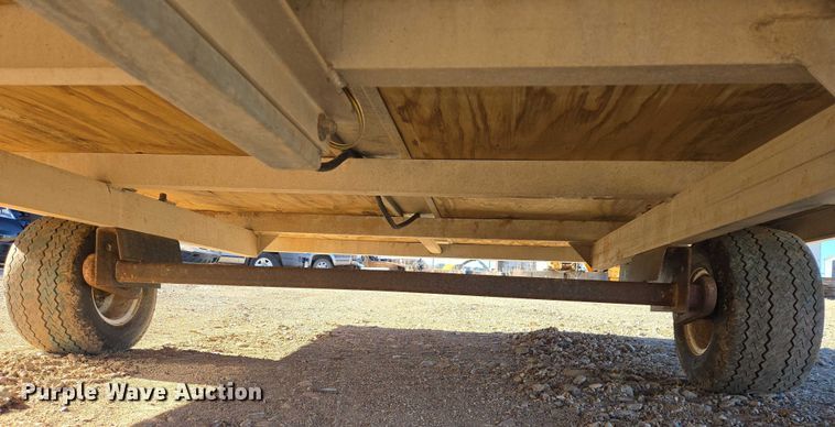 image for item ES2732 (2) 1996 Yamaha VX500DXW snowmobiles