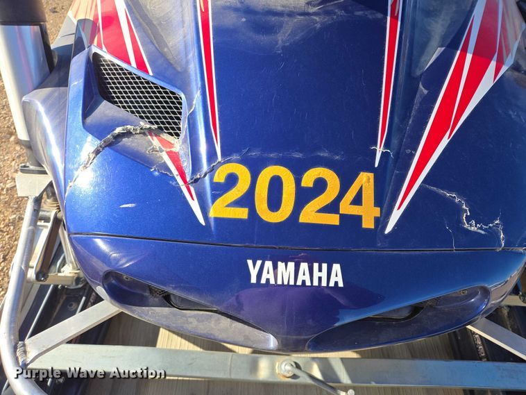 image for item ES2732 (2) 1996 Yamaha VX500DXW snowmobiles