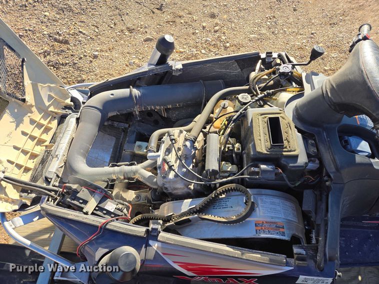 image for item ES2732 (2) 1996 Yamaha VX500DXW snowmobiles