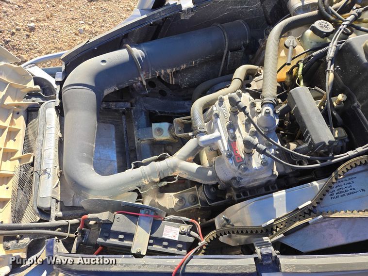 image for item ES2732 (2) 1996 Yamaha VX500DXW snowmobiles