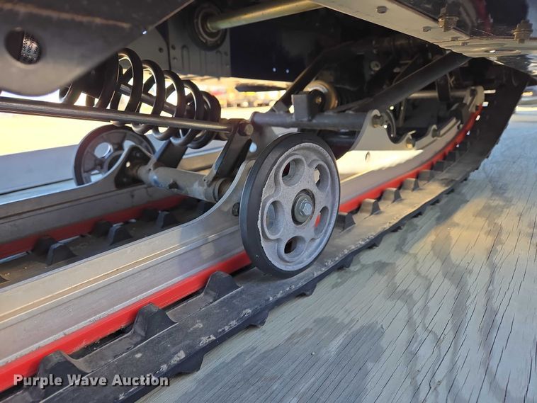 image for item ES2732 (2) 1996 Yamaha VX500DXW snowmobiles