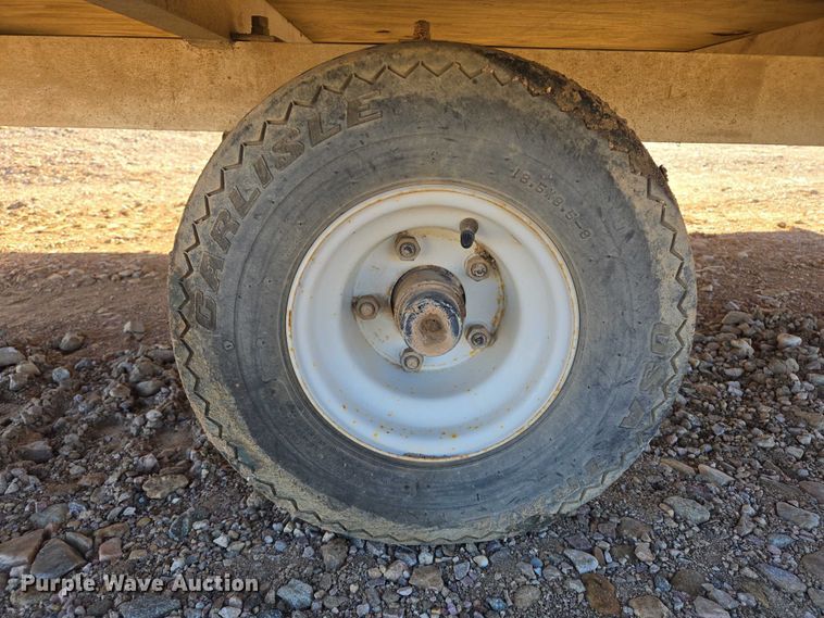 image for item ES2732 (2) 1996 Yamaha VX500DXW snowmobiles