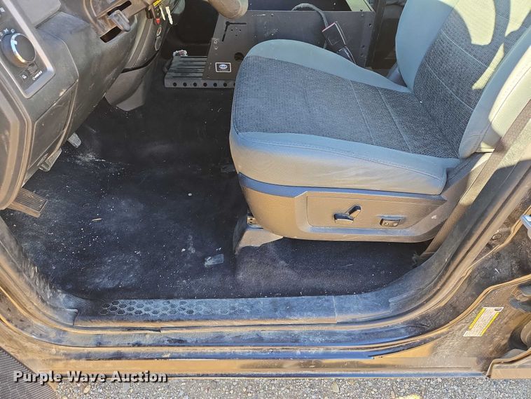 image for item ES2733 2016 RAM 1500 SSV Crew Cab pickup truck