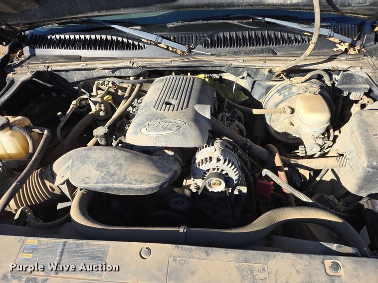 image for item ES2734 2006 Chevrolet Silverado 1500 pickup truck