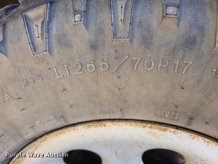 image for item ES2734 2006 Chevrolet Silverado 1500 pickup truck