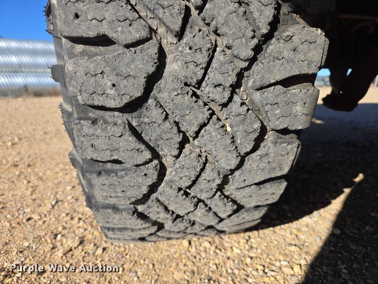 image for item ES2734 2006 Chevrolet Silverado 1500 pickup truck