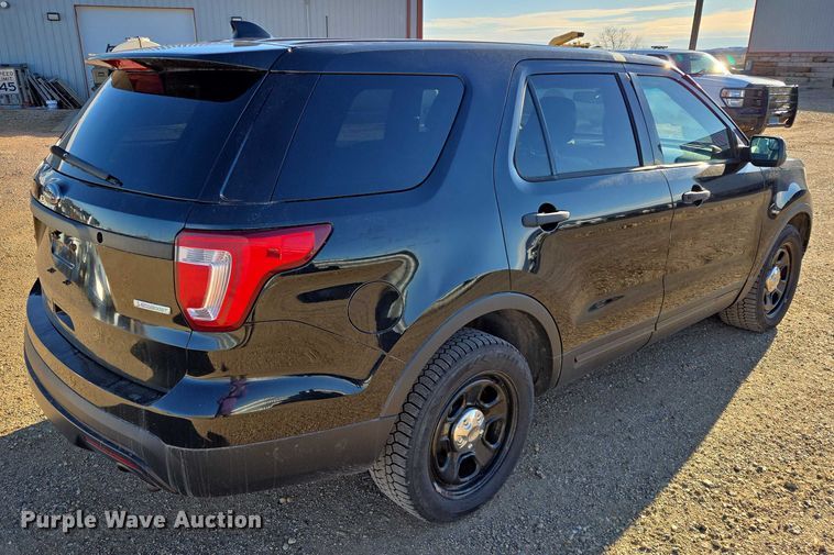image for item ES2735 2017 Ford Explorer Police Interceptor SUV