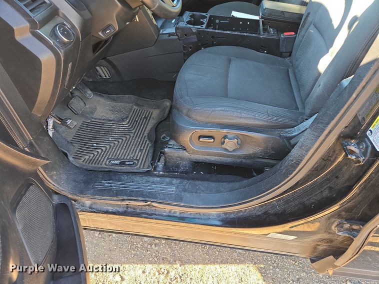 image for item ES2735 2017 Ford Explorer Police Interceptor SUV