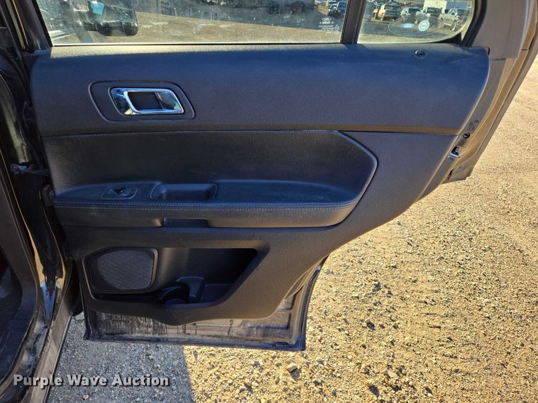 image for item ES2735 2017 Ford Explorer Police Interceptor SUV