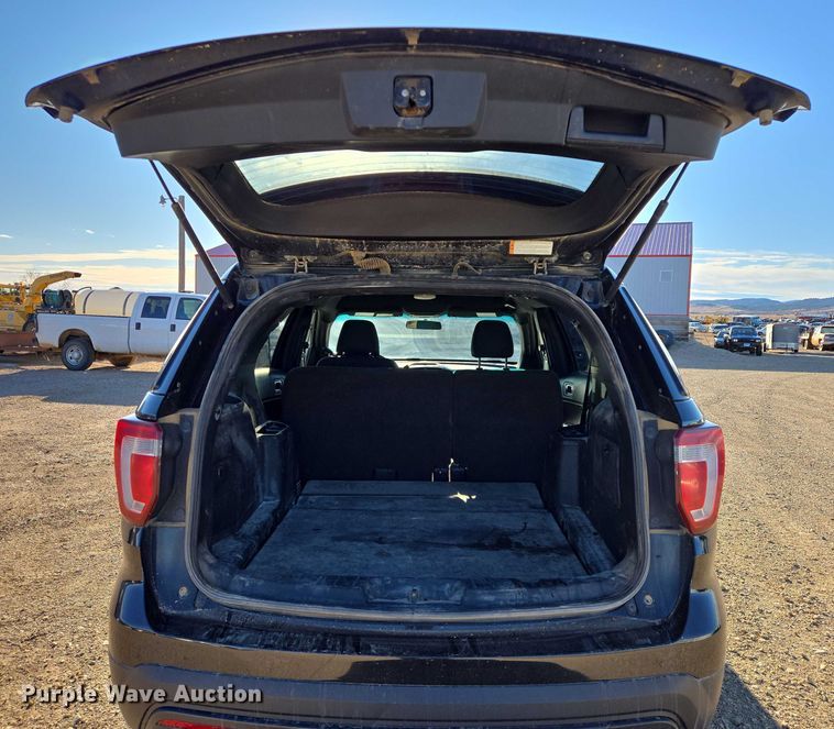 image for item ES2735 2017 Ford Explorer Police Interceptor SUV