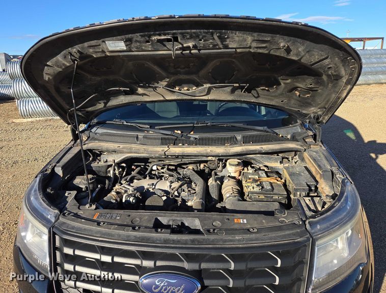 image for item ES2735 2017 Ford Explorer Police Interceptor SUV