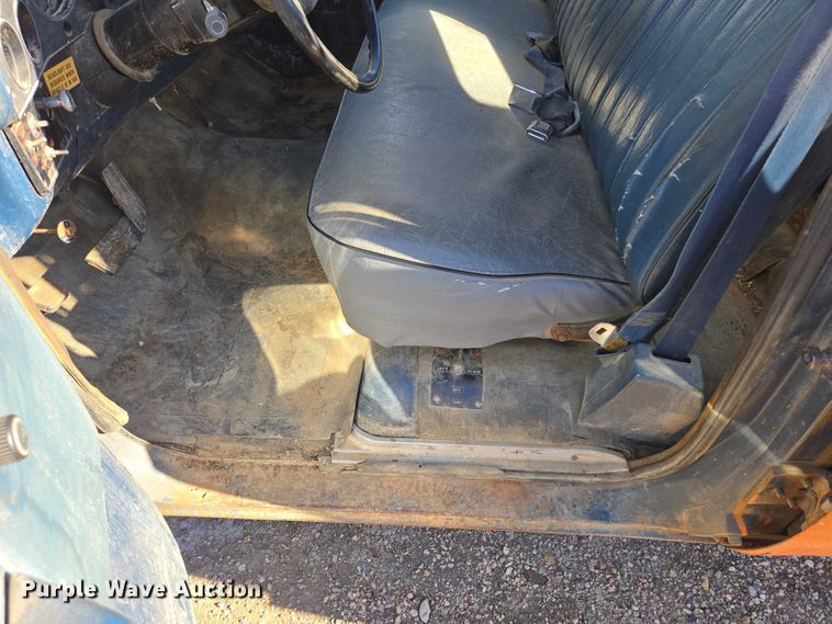 image for item ES2737 1985 Chevrolet C30 Crew Cab flatbed pickup truck