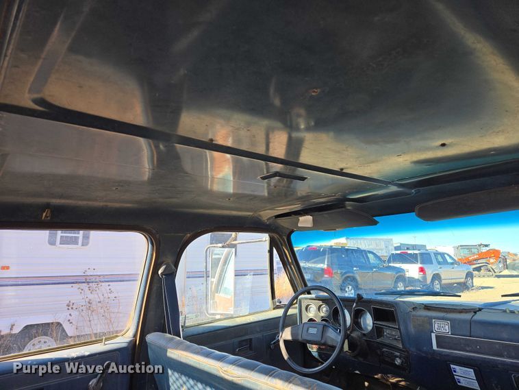 image for item ES2737 1985 Chevrolet C30 Crew Cab flatbed pickup truck