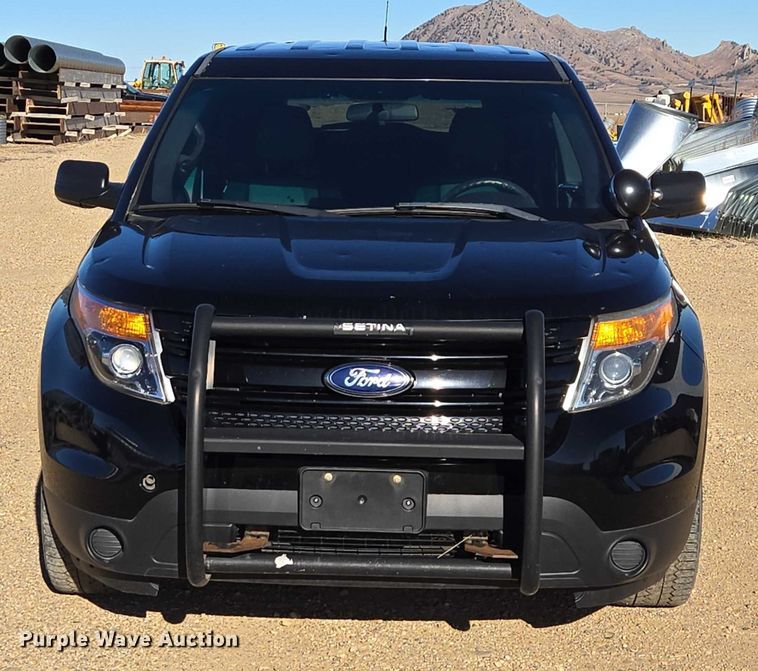 image for item ES2738 2014 Ford Explorer Police Interceptor SUV