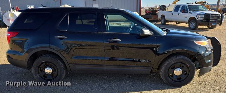 image for item ES2738 2014 Ford Explorer Police Interceptor SUV