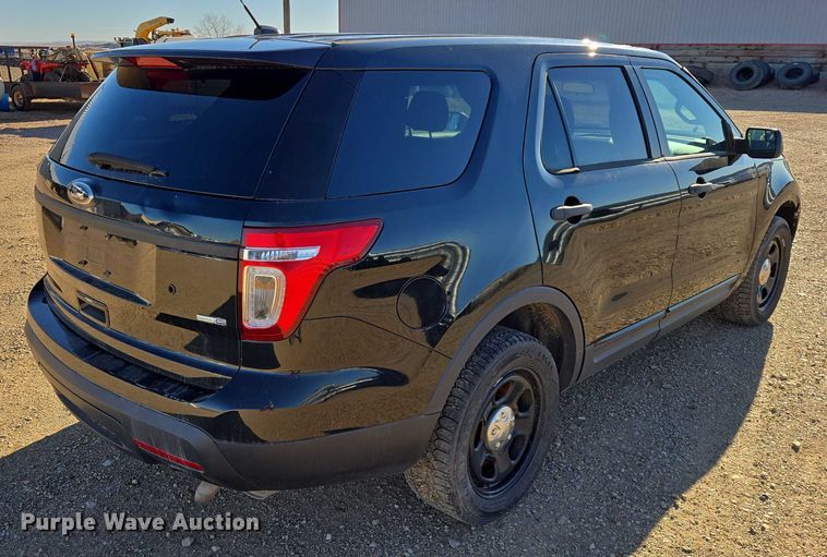 image for item ES2738 2014 Ford Explorer Police Interceptor SUV