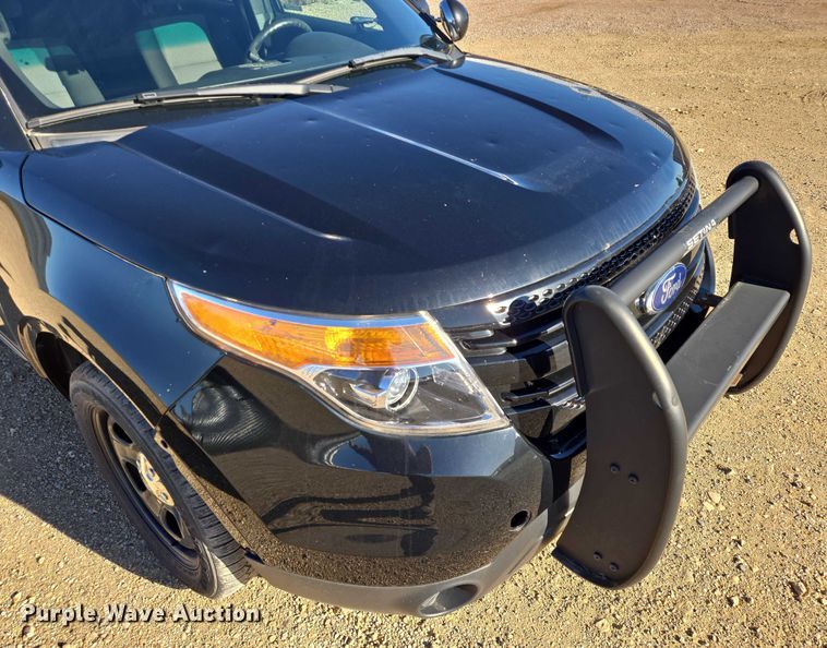 image for item ES2738 2014 Ford Explorer Police Interceptor SUV