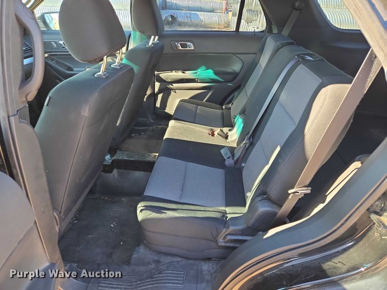 image for item ES2738 2014 Ford Explorer Police Interceptor SUV