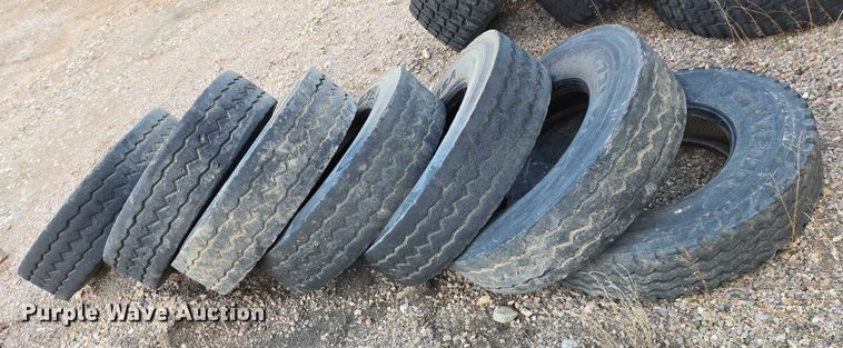 image for item ES2740 (7) 11R22.5 tires