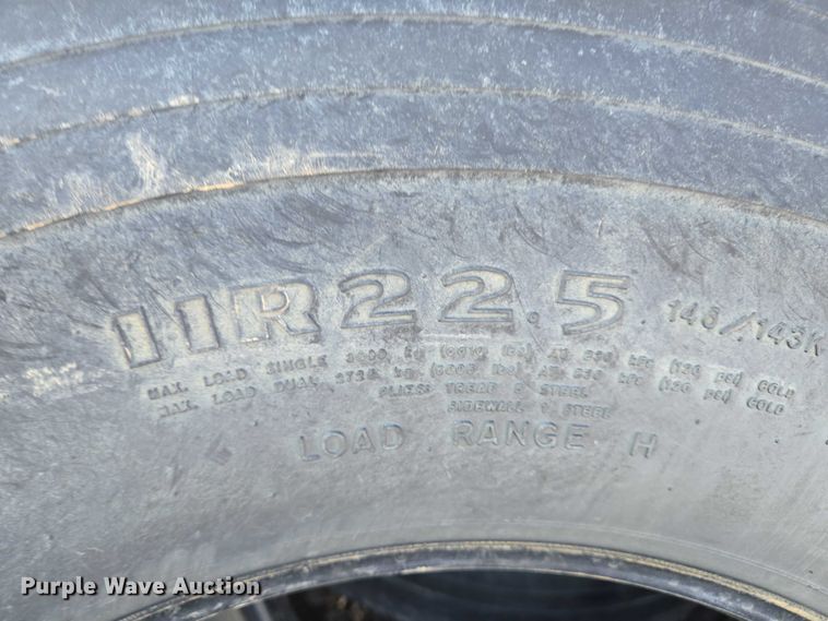 image for item ES2740 (7) 11R22.5 tires