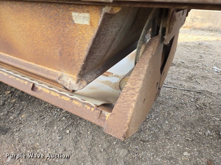 image for item ES2742 1996 Load King The Originator 2466 bottom dump trailer