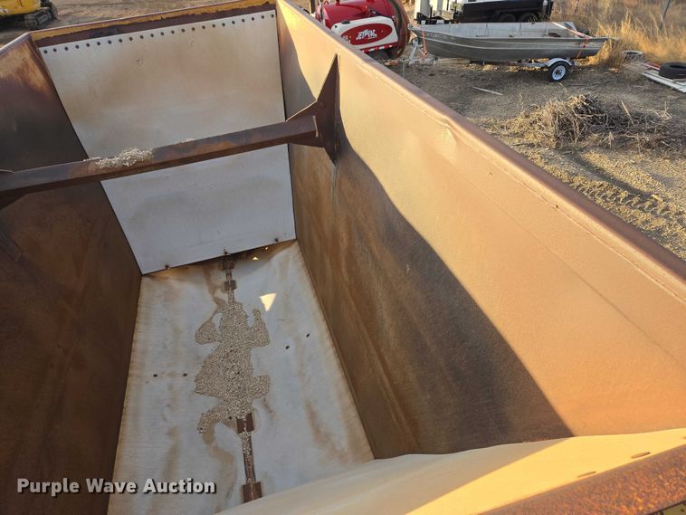 image for item ES2742 1996 Load King The Originator 2466 bottom dump trailer