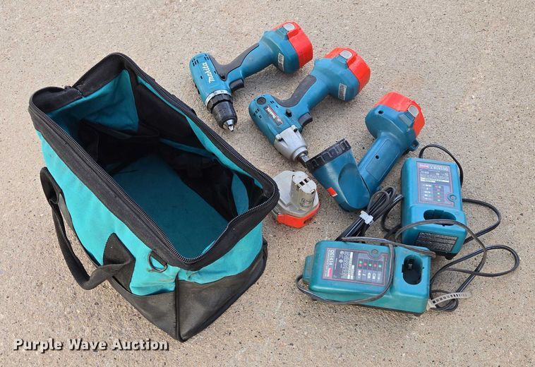 image for item ES2745 Makita tools