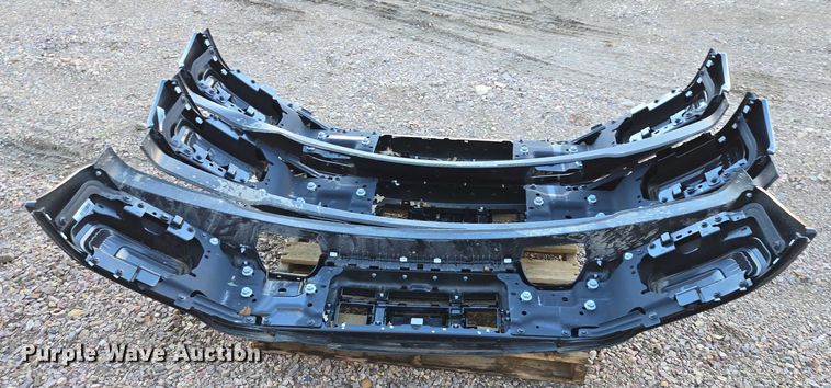 image for item ES2746 (3) Ford F150 bumpers