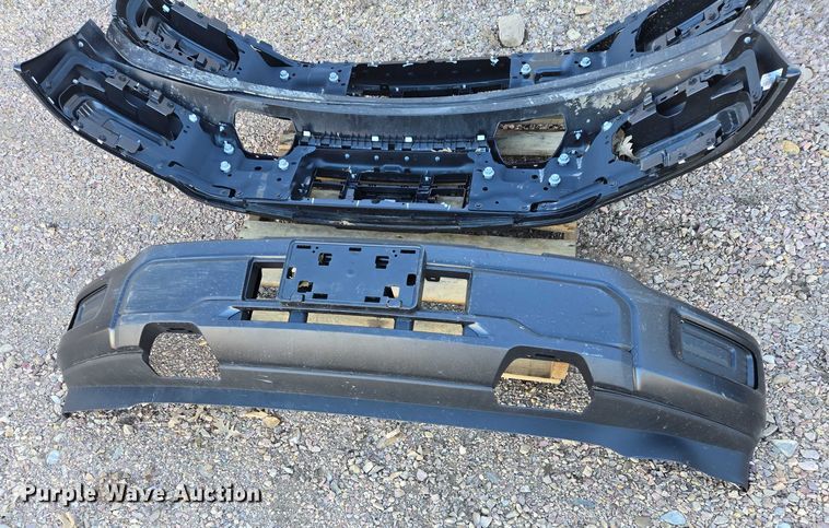 image for item ES2746 (3) Ford F150 bumpers