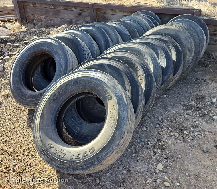 image for item ES2748 (24) 11R22.5 tires