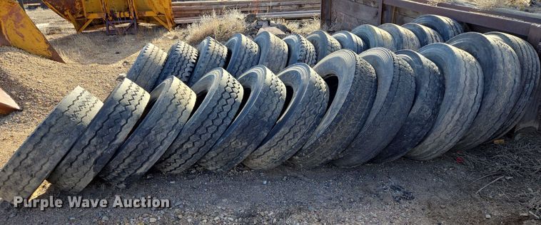 image for item ES2748 (24) 11R22.5 tires