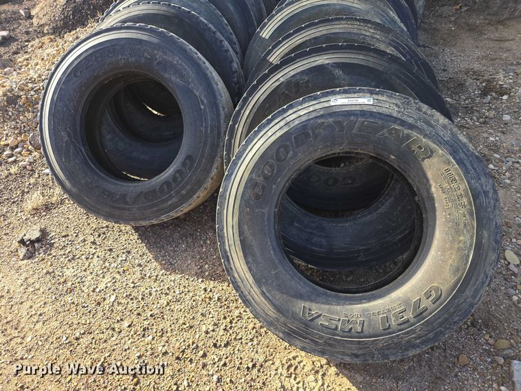 image for item ES2748 (24) 11R22.5 tires