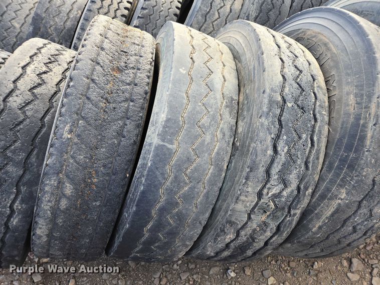 image for item ES2749 (24) 11R22.5 tires