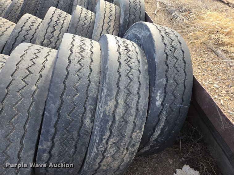 image for item ES2749 (24) 11R22.5 tires