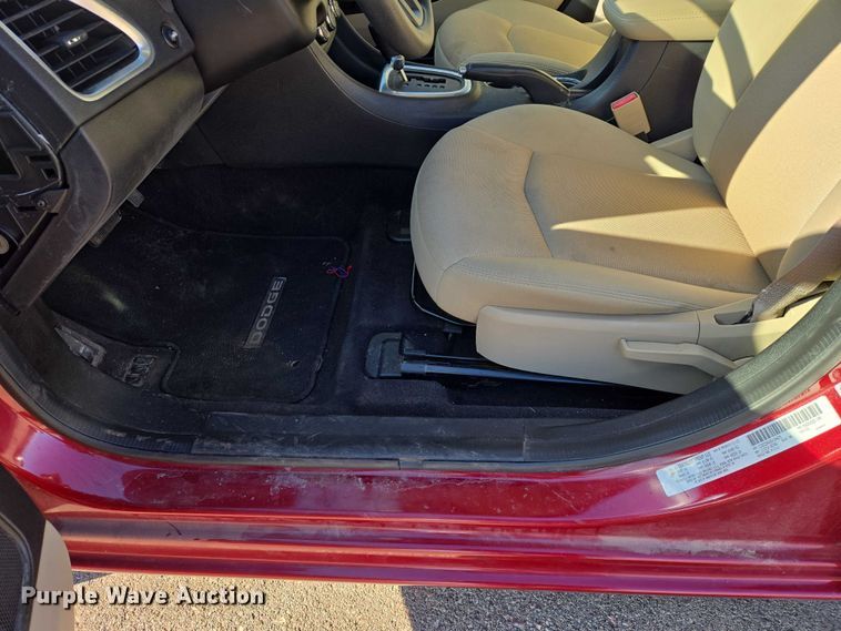 image for item ES2805 2014 Dodge Avenger 