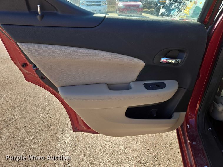 image for item ES2805 2014 Dodge Avenger 