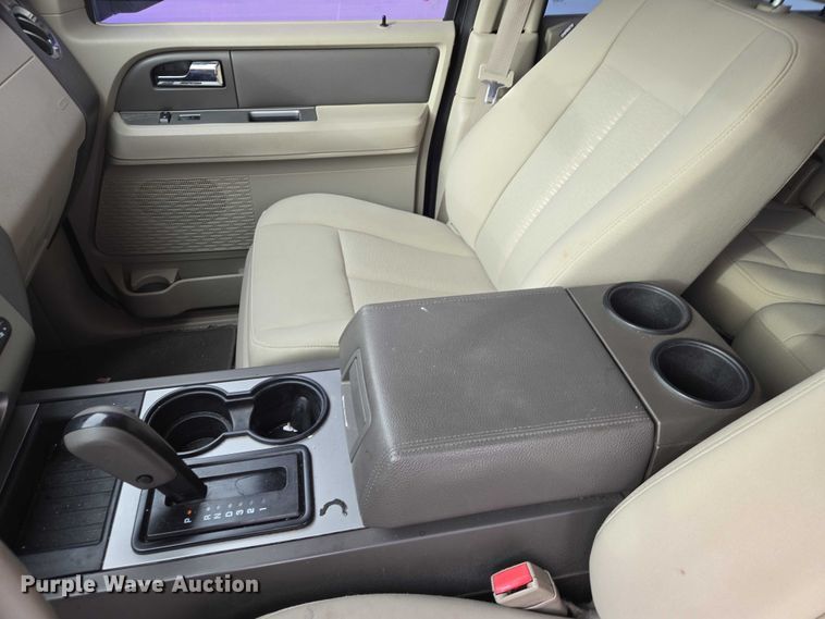 image for item ES2807 2012 Ford Expedition SUV