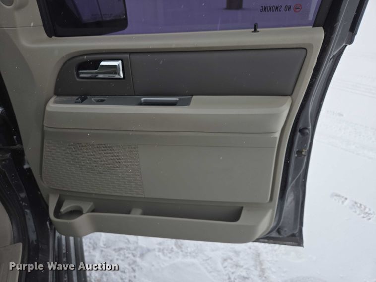 image for item ES2807 2012 Ford Expedition SUV
